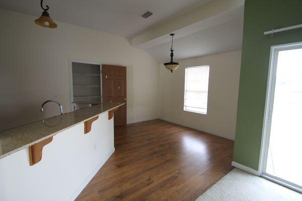 5211 Moore Loop Crestview, FL 32536 - Photo 5 of 19 2026-01-17 15.24.51