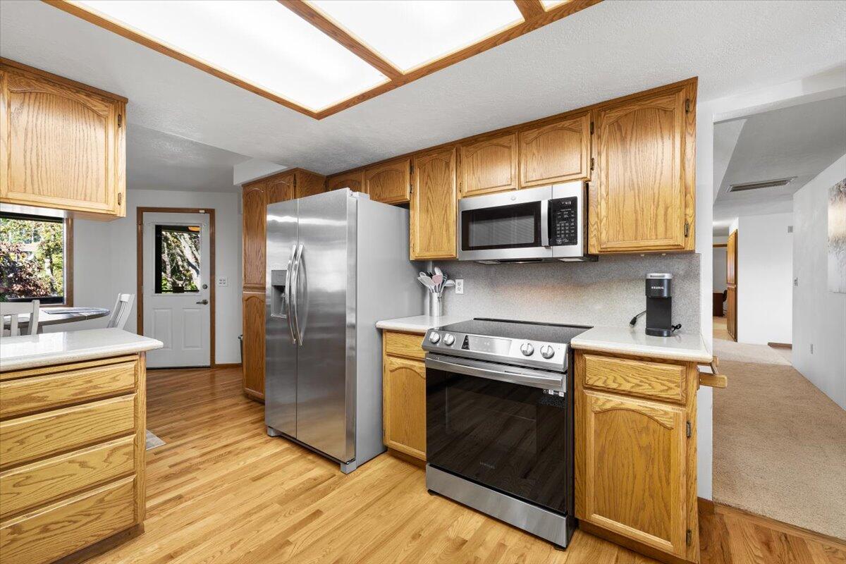 4267 Innsbruck Ridge Medford, OR 97504 - Photo 11 of 32 13-CI_0449