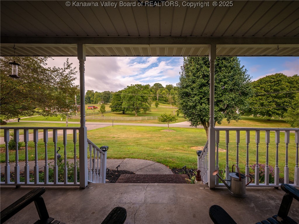 1240 Rocky Step Road Scott Depot, WV 25560 - Photo 7 of 25 Gallery Image 7