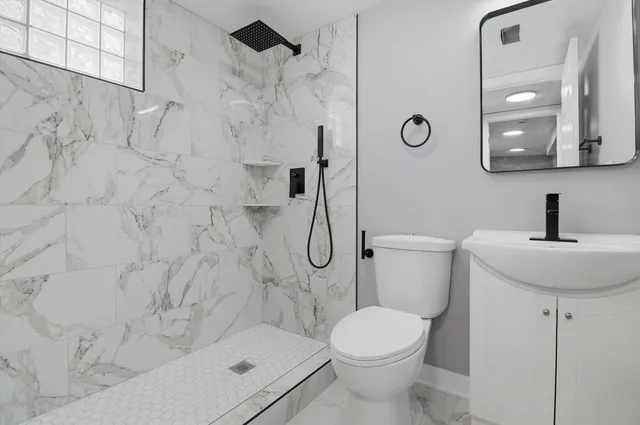 $324,900 | 10356 South Green Street, Chicago, IL 60643