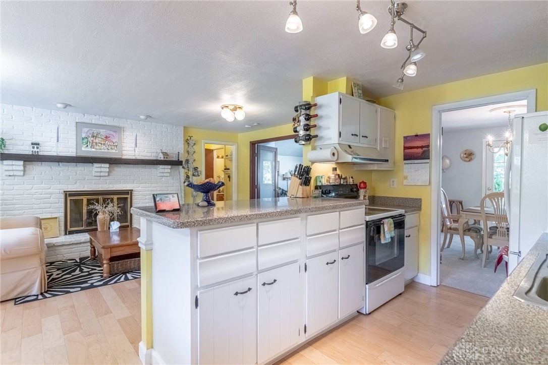 7795 Rain Tree Road Centerville, OH 45459 - Photo 12 of 53