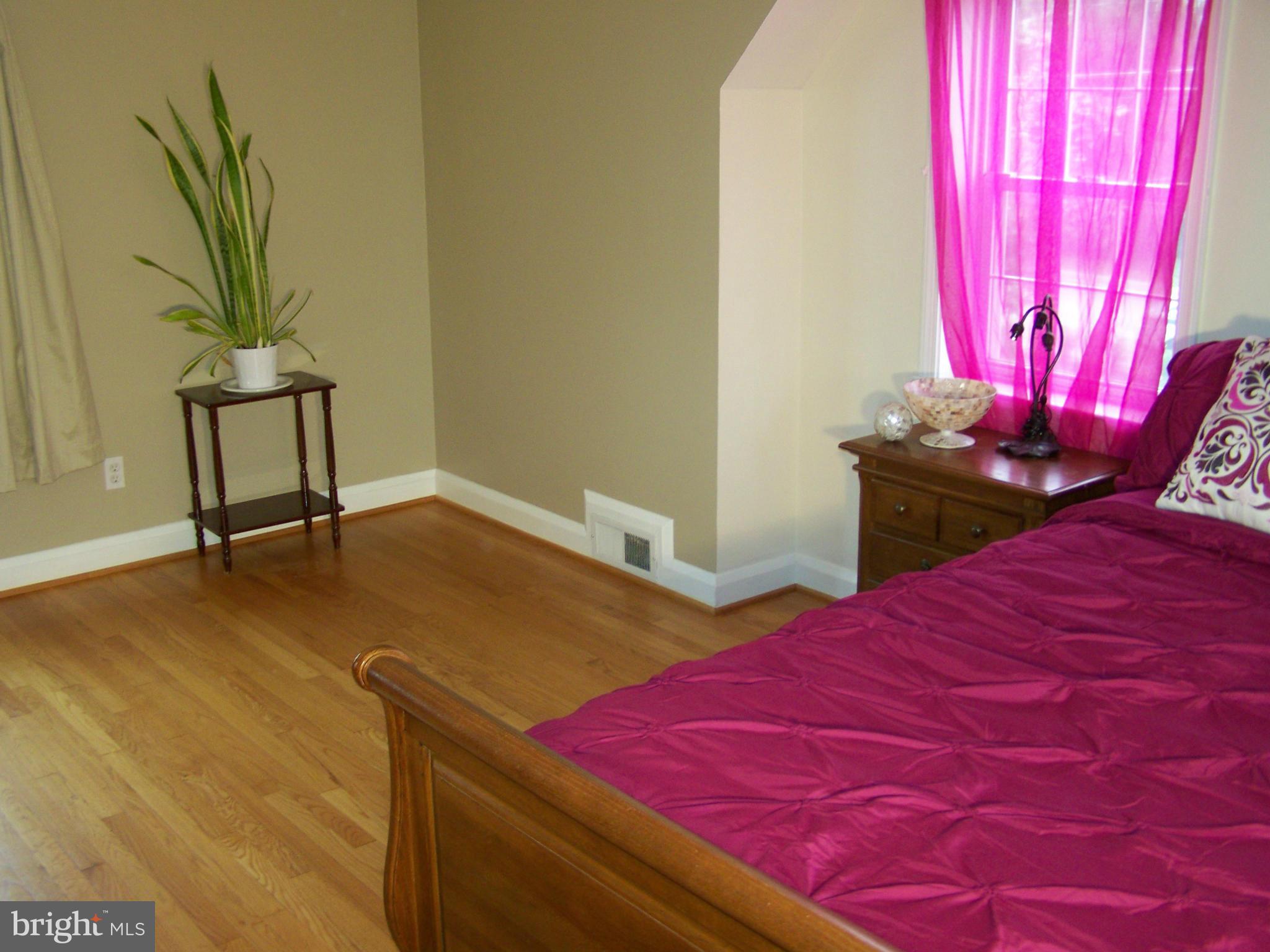 503 Hillen Road Towson, MD 21286 - Photo 22 of 30 Bedroom