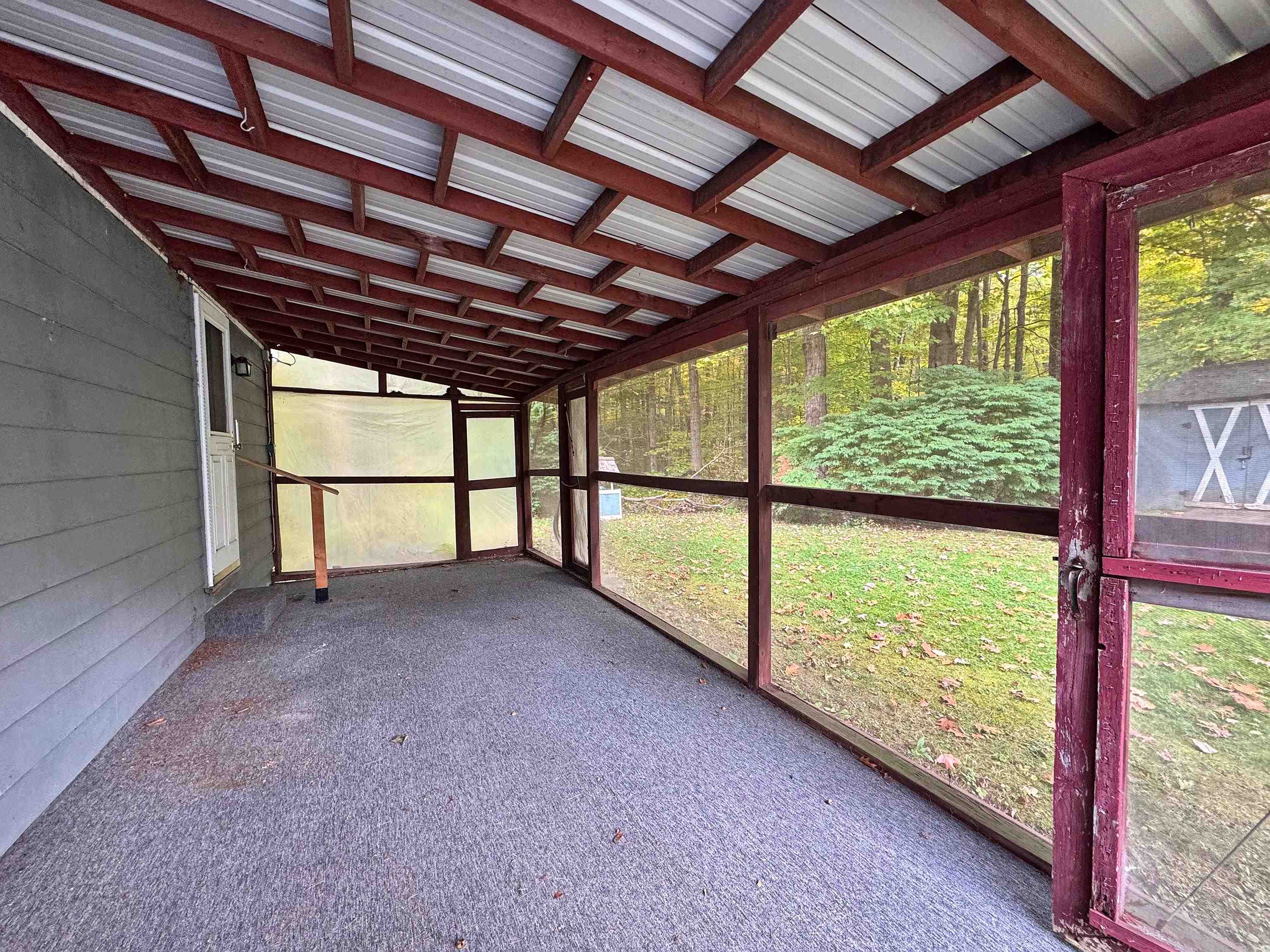 351 Old Military Road Pownal, VT 05261 - Photo 5 of 52