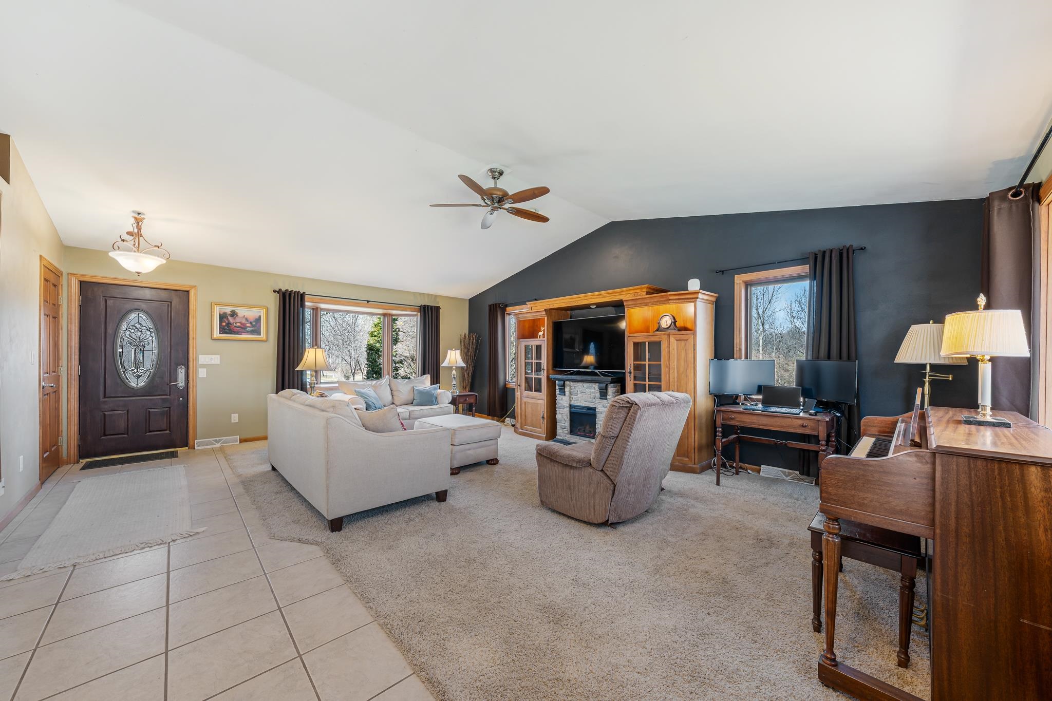 2190 Carleton Avenue Appleton, WI 54915 - Photo 20 of 69