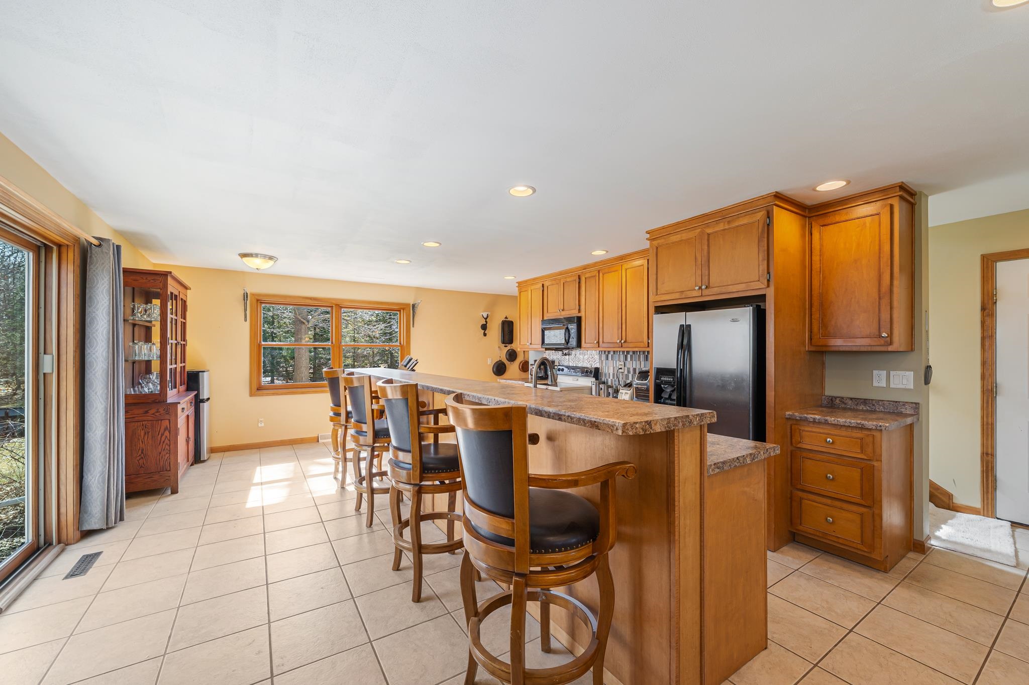 2190 Carleton Avenue Appleton, WI 54915 - Photo 28 of 69