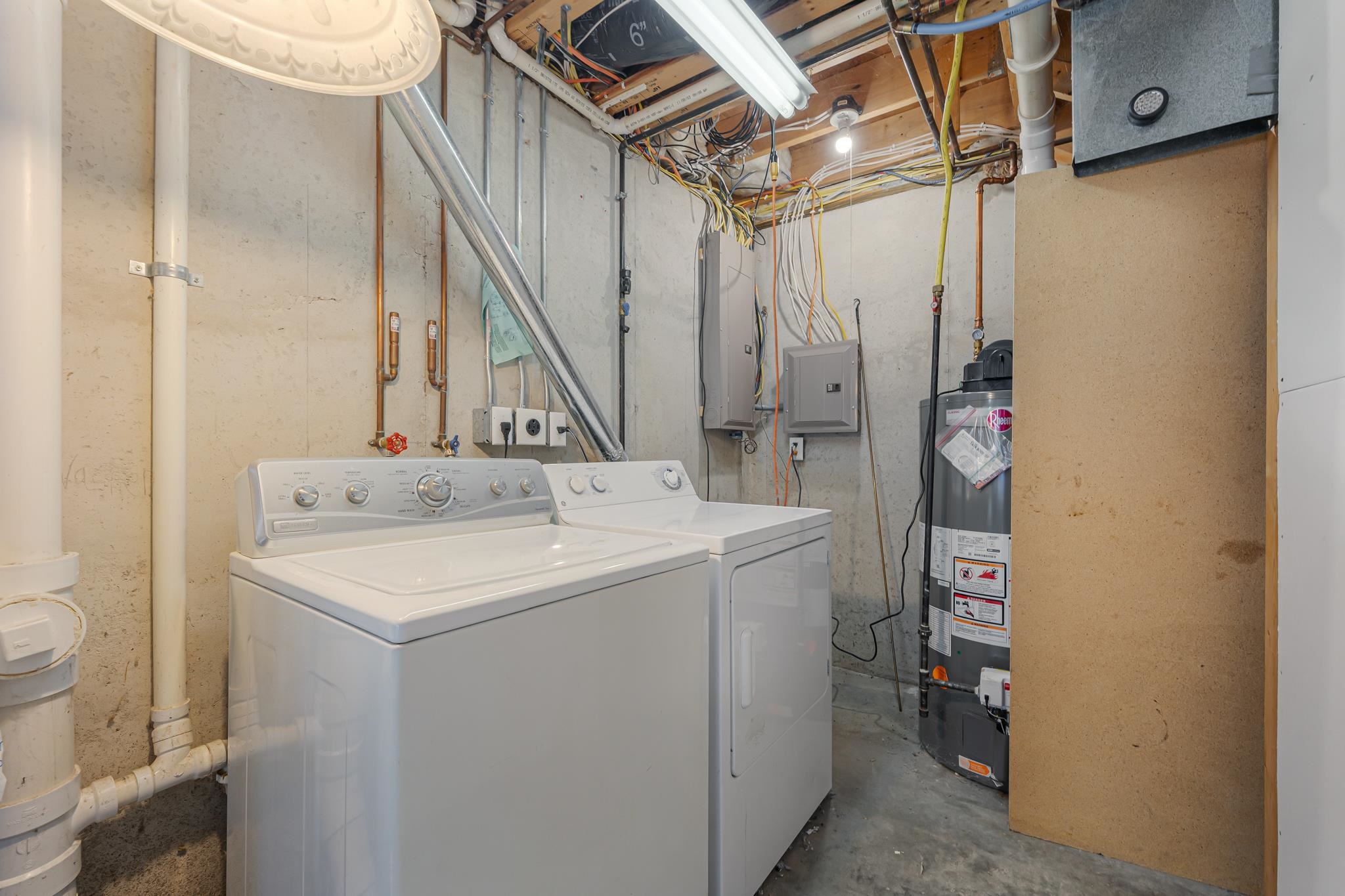 2190 Carleton Avenue Appleton, WI 54915 - Photo 46 of 69