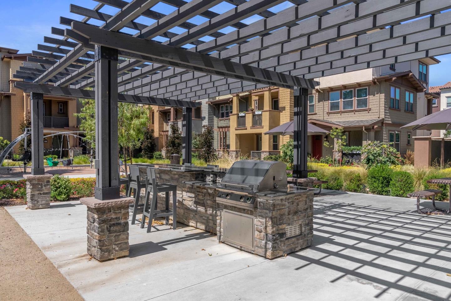 307 Marquetta Circle Mountain View, CA 94043 - Photo 33 of 38 a patio filled with furniture and a potted plant