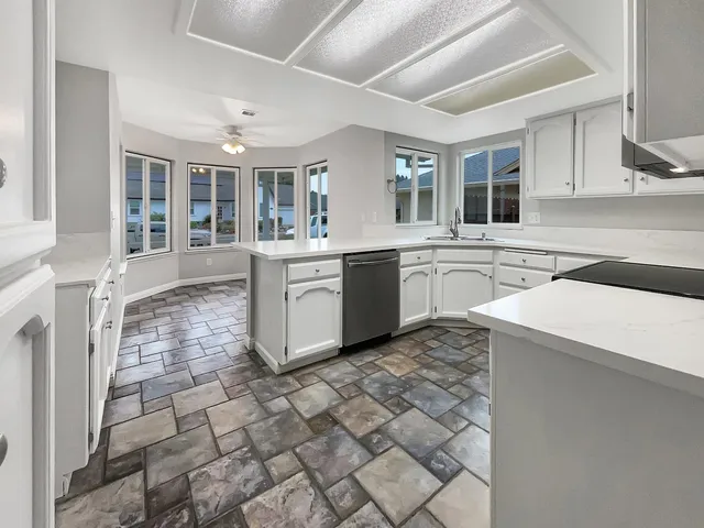 $490,000 | 1172 Willow Creek Drive, Yuba City, CA 95991