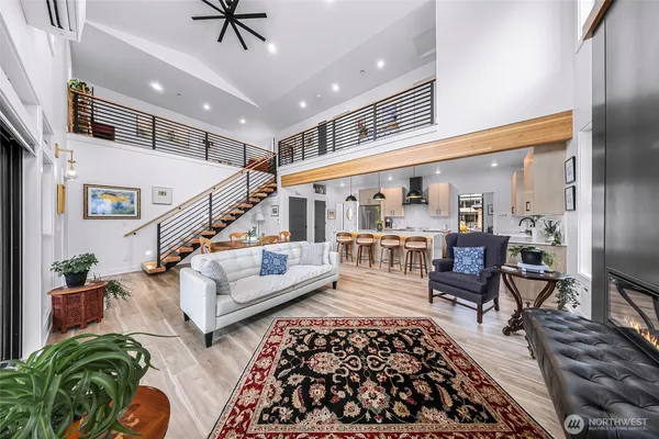 $869,000 | 208 Pebblebrook Drive, Lynden, WA 98264