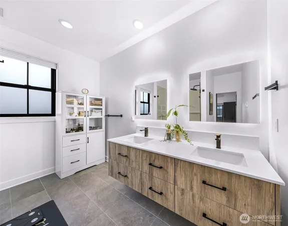 $869,000 | 208 Pebblebrook Drive, Lynden, WA 98264