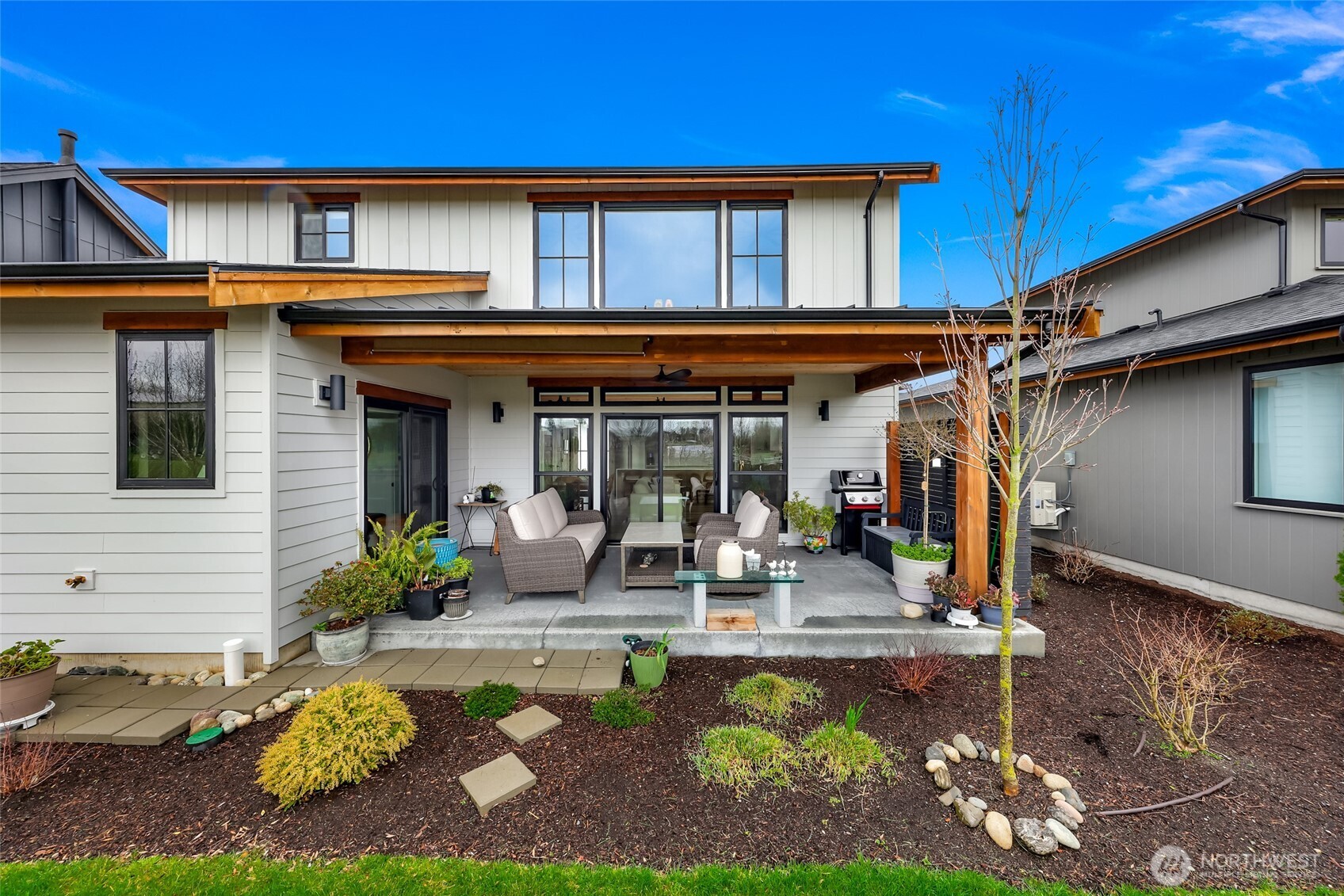 208 Pebblebrook Drive Lynden, WA 98264 - Photo 25 of 33