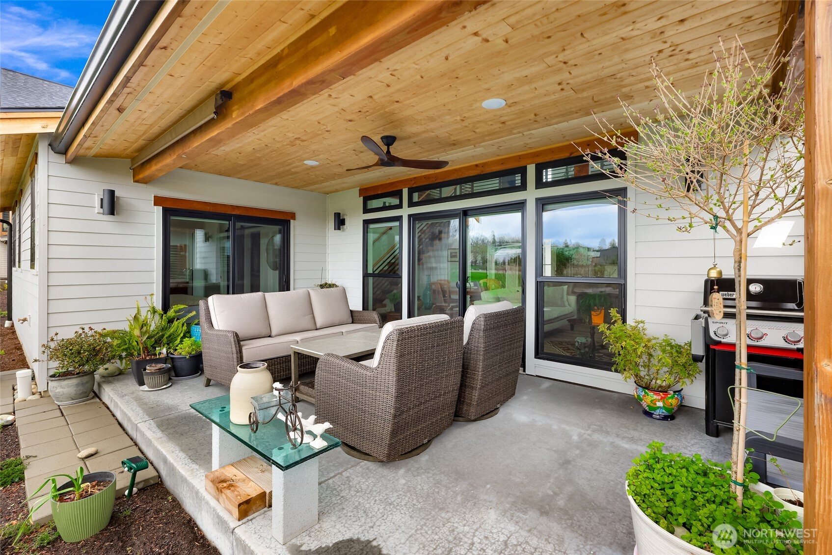 208 Pebblebrook Drive Lynden, WA 98264 - Photo 26 of 33