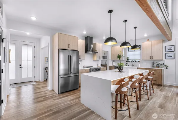 $869,000 | 208 Pebblebrook Drive, Lynden, WA 98264