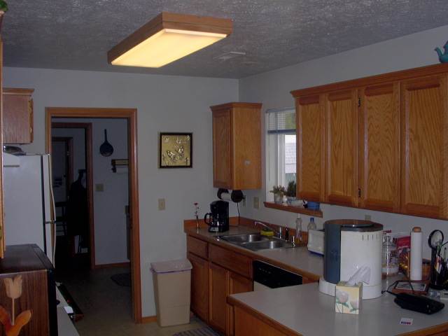 40087 Mackinaw Road Loon Lake, WA 99148 - Photo 4 of 9 Gallery Image 4