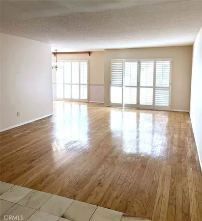 $3,000 | 380 South Euclid Avenue, Unit 108, Pasadena, CA 91101