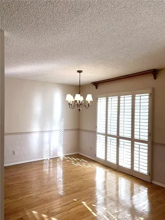 $3,000 | 380 South Euclid Avenue, Unit 108, Pasadena, CA 91101