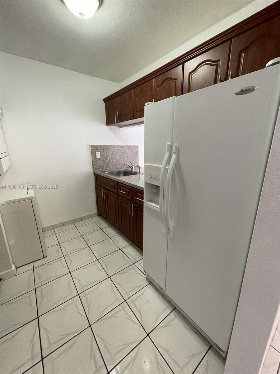 460 East 23rd Street, Unit 319 Hialeah, FL 33013 - Photo 12 of 19