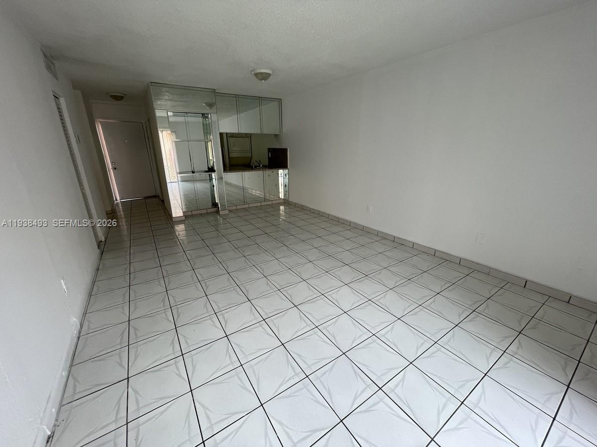 460 East 23rd Street, Unit 319 Hialeah, FL 33013 - Photo 9 of 19