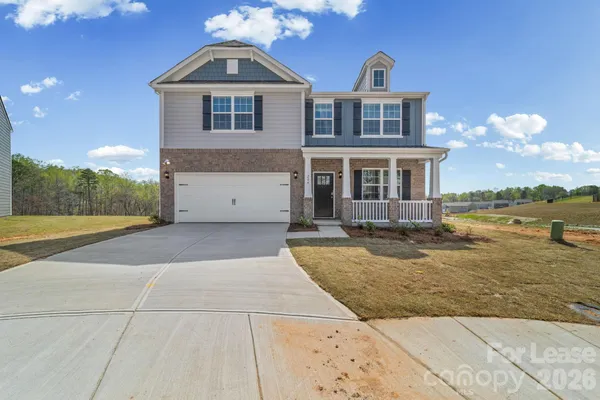 $2,900 | 204 Calvin Creek Drive, Troutman, NC 28166