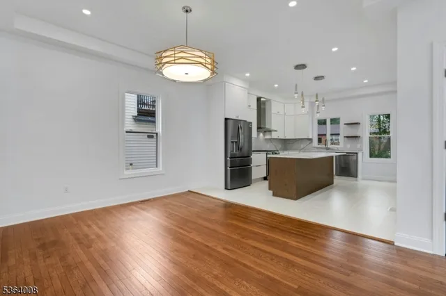 $799,999 | 84 Grove Street, Somerville, NJ 08876