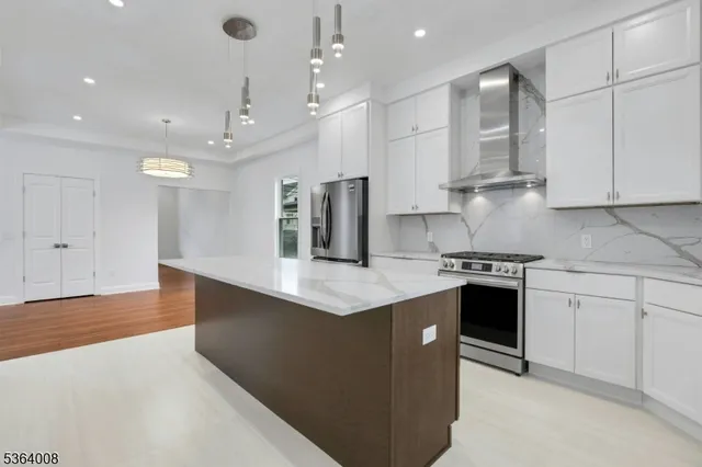 $799,999 | 84 Grove Street, Somerville, NJ 08876