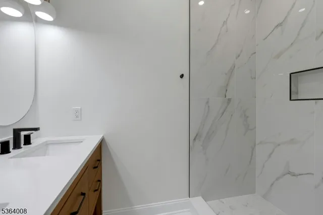 $799,999 | 84 Grove Street, Somerville, NJ 08876