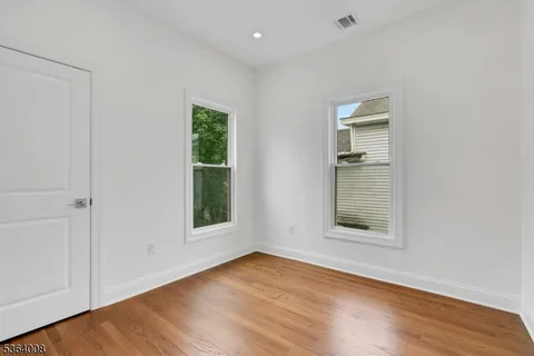 $799,999 | 84 Grove Street, Somerville, NJ 08876