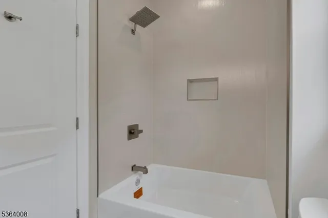 $799,999 | 84 Grove Street, Somerville, NJ 08876