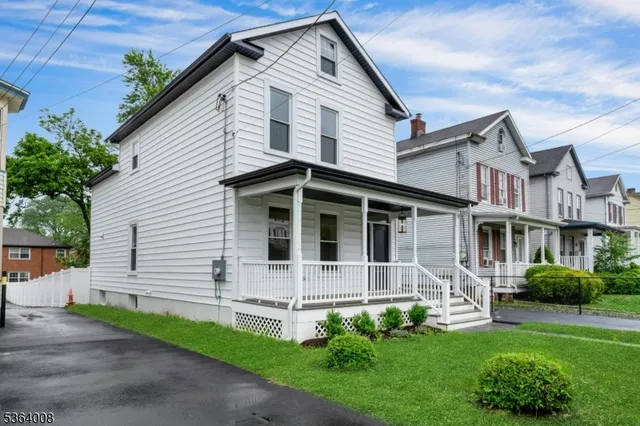 $799,999 | 84 Grove Street, Somerville, NJ 08876