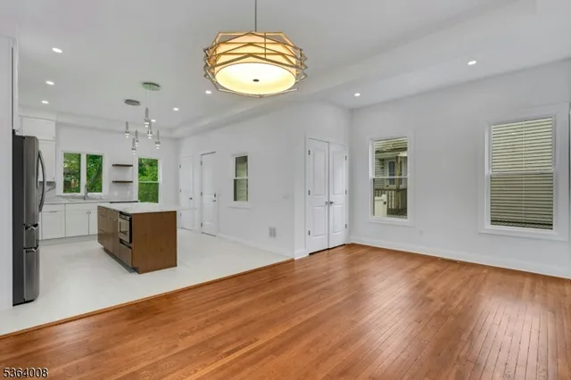 $799,999 | 84 Grove Street, Somerville, NJ 08876