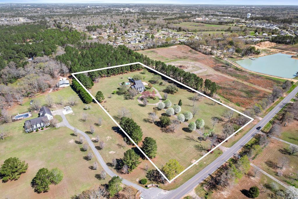 534 Trawick Road Dothan, AL 36305 - Photo 66 of 70 Come home to 534 Trawick Rd