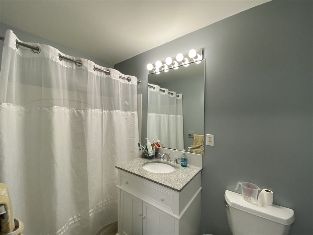 318 Rindge Avenue, Unit 304 Cambridge, MA 02140 - Photo 27 of 27