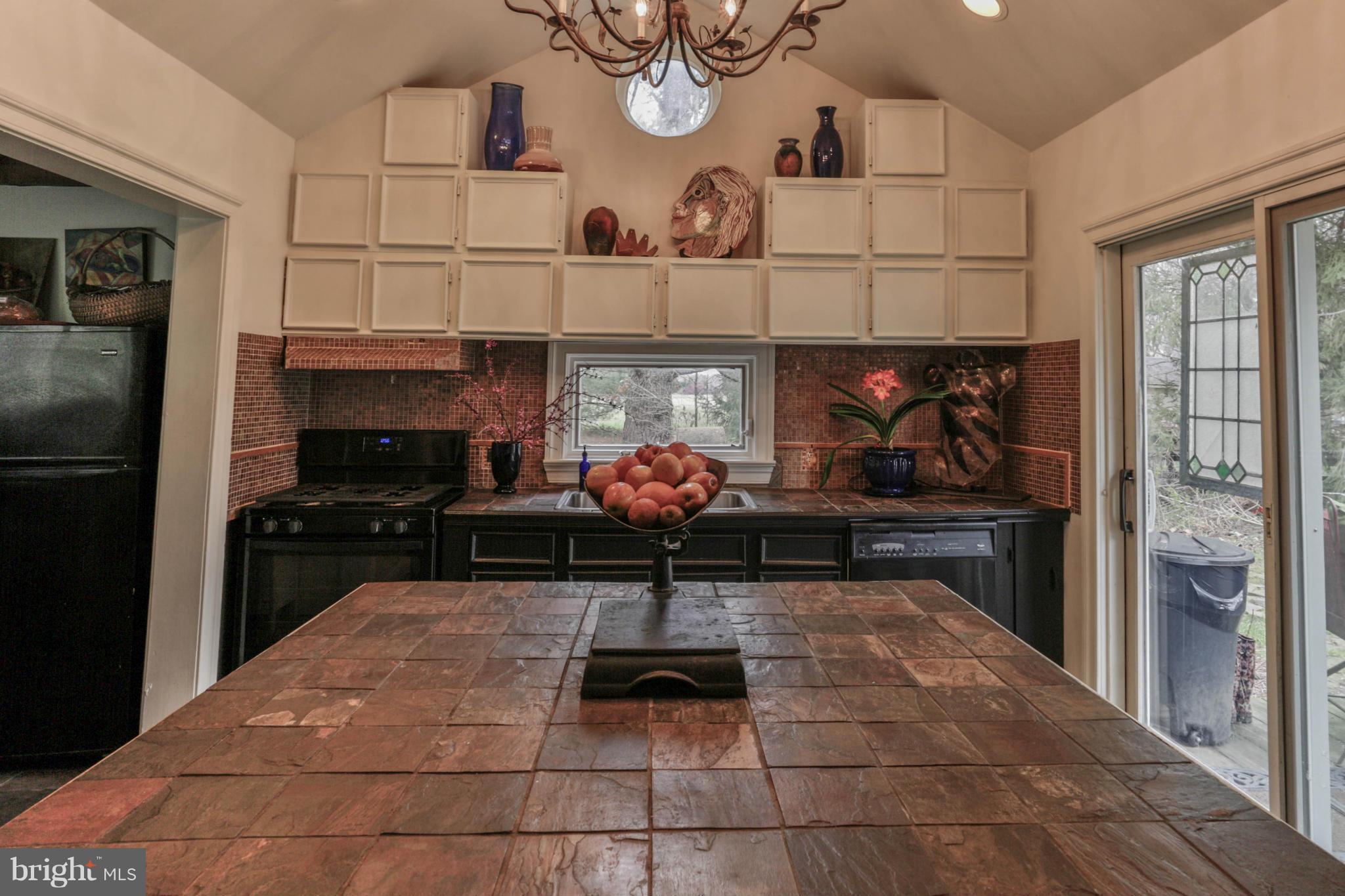 3845 Chaneyville Road Owings, MD 20736 - Photo 10 of 30 Kitchen
