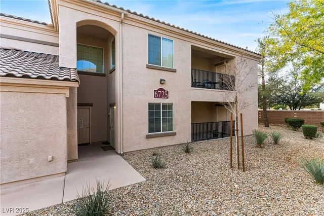 $298,000 | 6725 Abruzzi Drive, Unit 104, North Las Vegas, NV 89084