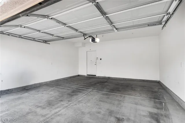 $298,000 | 6725 Abruzzi Drive, Unit 104, North Las Vegas, NV 89084