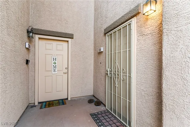 $298,000 | 6725 Abruzzi Drive, Unit 104, North Las Vegas, NV 89084