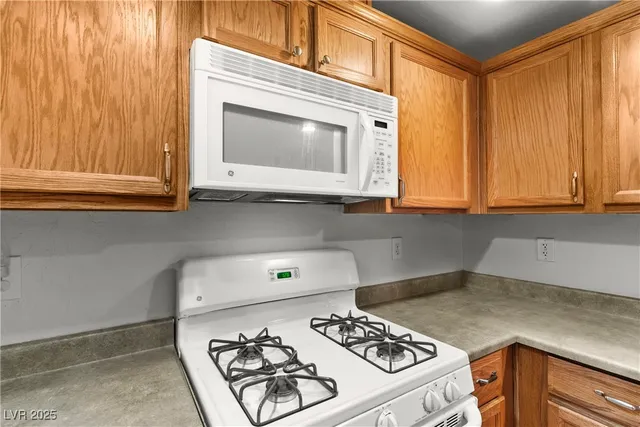 $298,000 | 6725 Abruzzi Drive, Unit 104, North Las Vegas, NV 89084