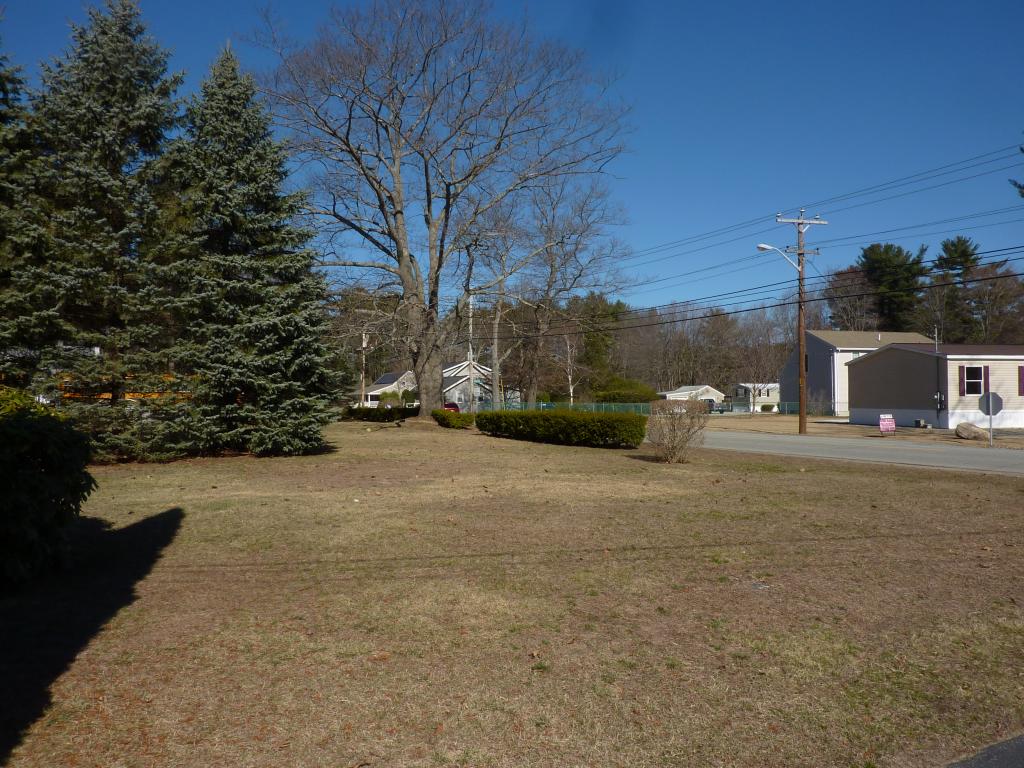 43 Folly Mill Road Seabrook, NH 03874 - Photo 13 of 13 Gallery Image 13