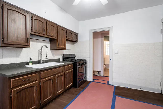 $1,995 | 168 East Rosedale Avenue, Milwaukee, WI 53207