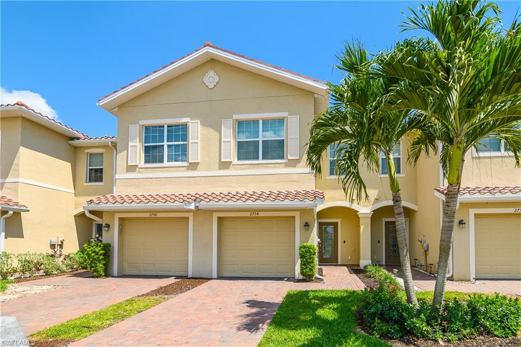 2754 Citrus Street Naples, FL 34120 - Photo 1 of 38
