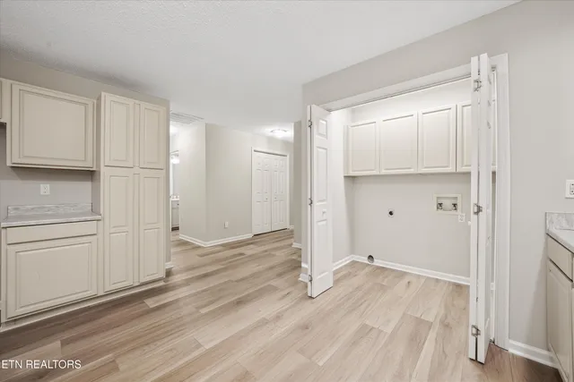 $379,900 | 10138 Bellflower Way, Knoxville, TN 37932