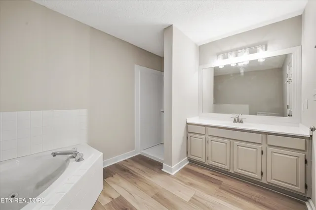 $379,900 | 10138 Bellflower Way, Knoxville, TN 37932