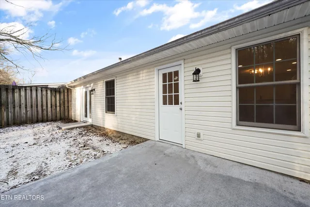 $379,900 | 10138 Bellflower Way, Knoxville, TN 37932