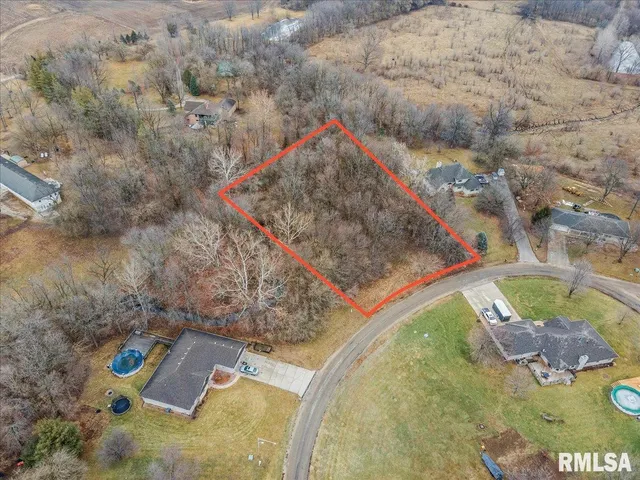 $20,000 | Lot 14 Brierwood Avenue, Athens, IL 62613