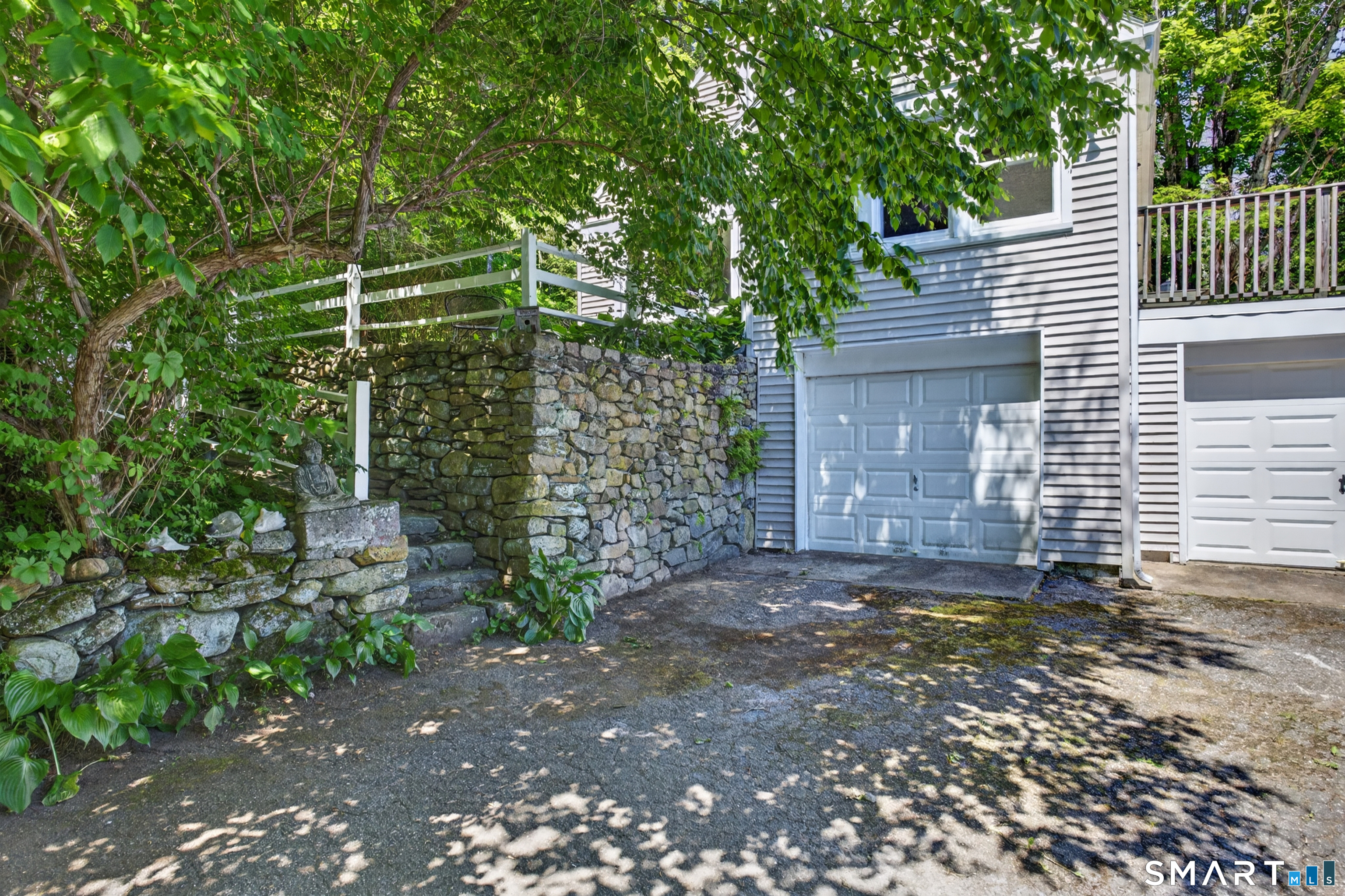 84 Squash Hollow Road New Milford, CT 06776 - Photo 10 of 40