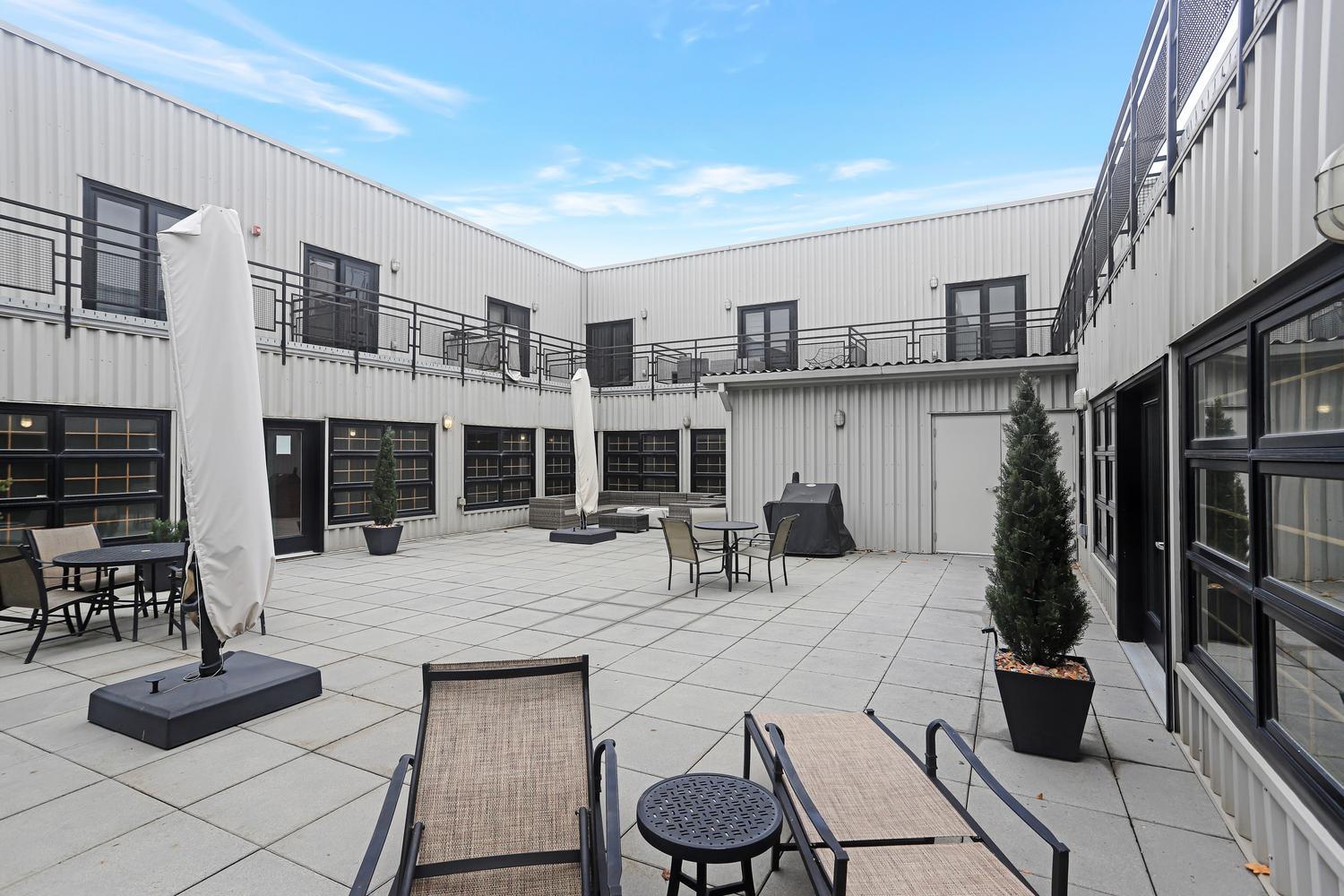 1 East Main Street, Unit 404 Champaign, IL 61820 - Photo 21 of 32