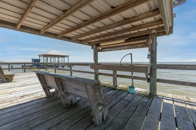 a view of a terrace with sky view