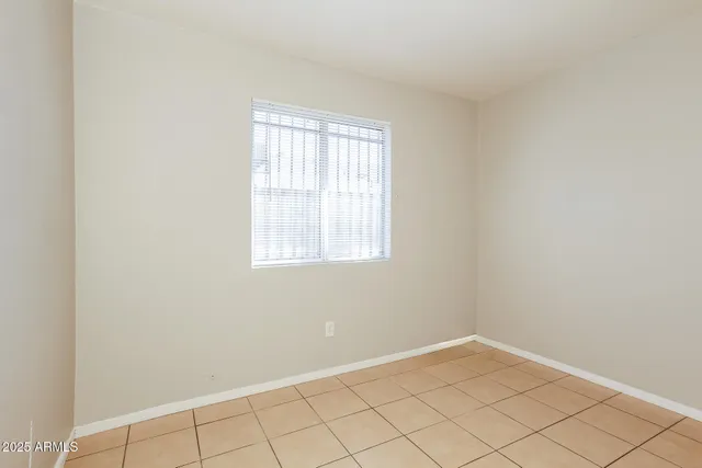 $1,125 | 2747 East Chipman Road, Unit 1, Phoenix, AZ 85040