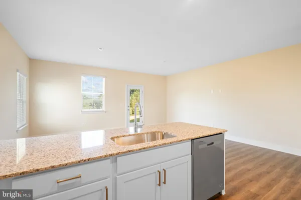 $2,100 | 112 Hopi Place, Winchester, VA 22602