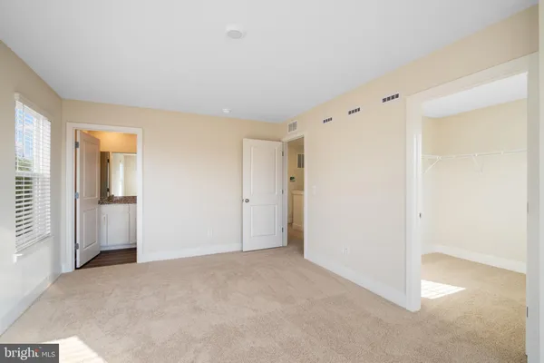 $2,100 | 112 Hopi Place, Winchester, VA 22602